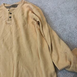 Baggy yellow long sleeve